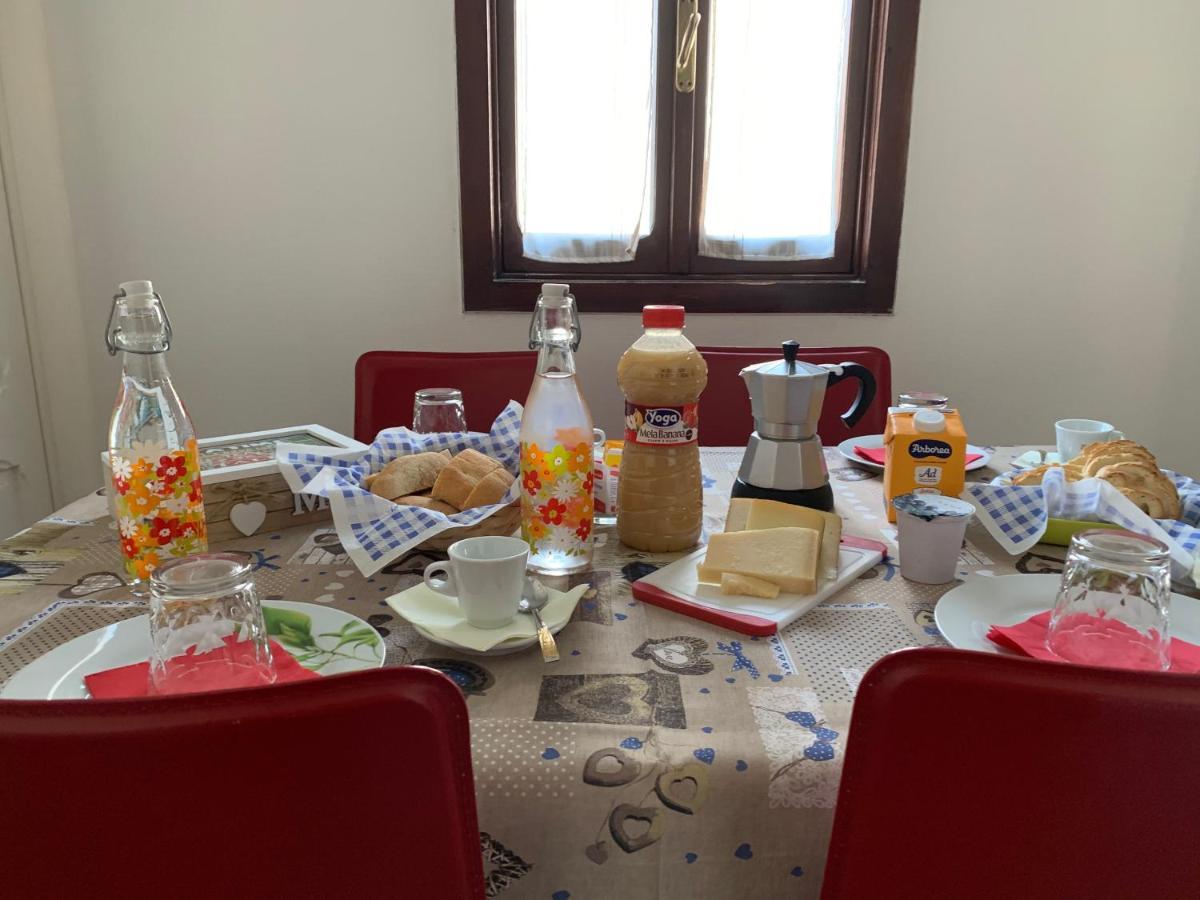La Corte Di Santa Croce ボーザ エクステリア 写真